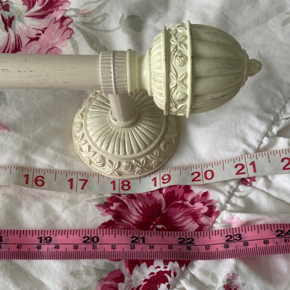 Simply Shabby Chic Cream Floral Roses Towel Bar NEW - Picture 12 of 16